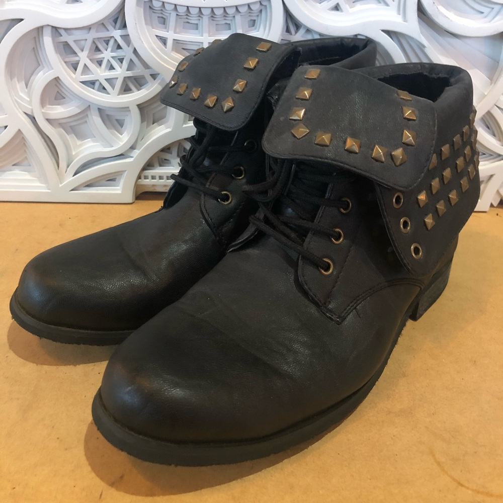 CA Collection by Carrini black studded boots